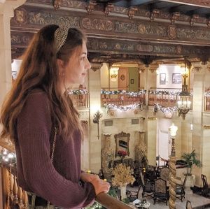 Meet your Posher, Charlotte